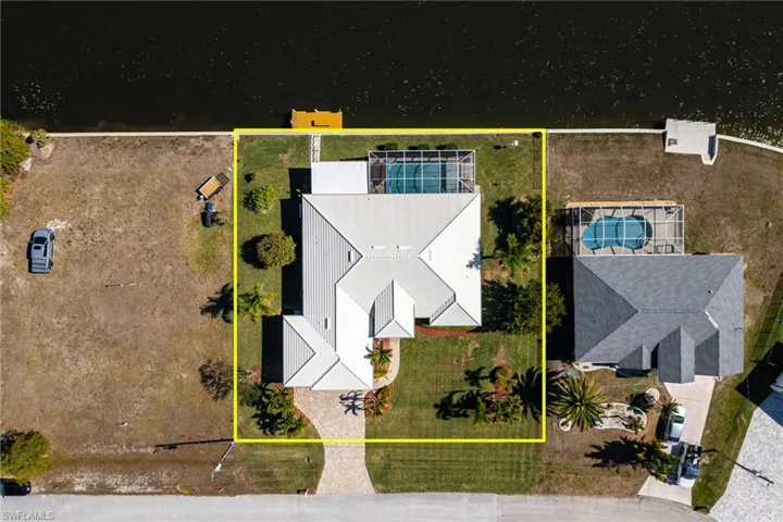 1309 Nw 3rd Pl, Cape Coral, Florida 33993