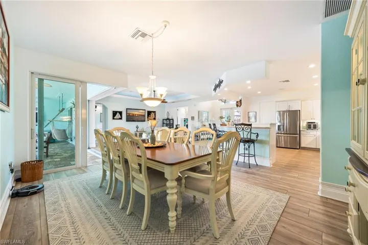 1309 Nw 3rd Pl, Cape Coral, Florida 33993