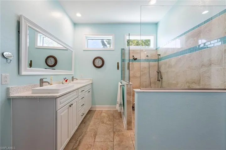 1309 Nw 3rd Pl, Cape Coral, Florida 33993