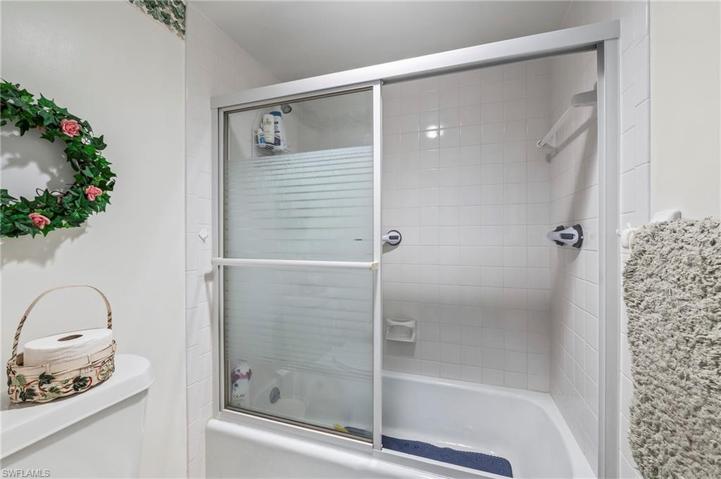 25804 Cockleshell DR # 318, BONITA SPRINGS FL 34135