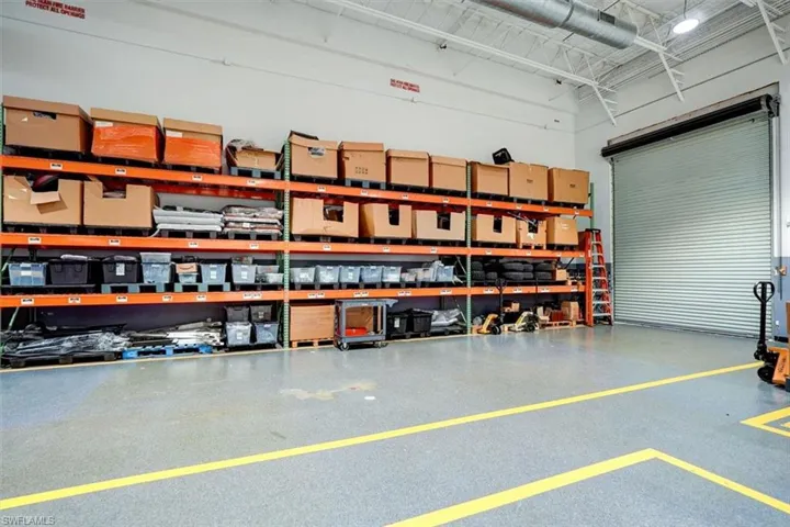 16121  Lee  RD, Fort Myers, FL 33912