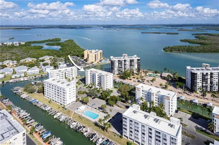 Casa Marina and Estero Bay