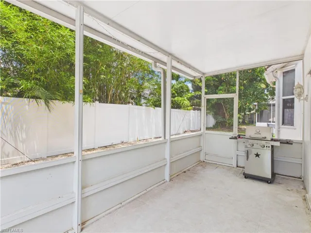 12560  Eagle Pointe  CIR, Fort Myers, FL 33913