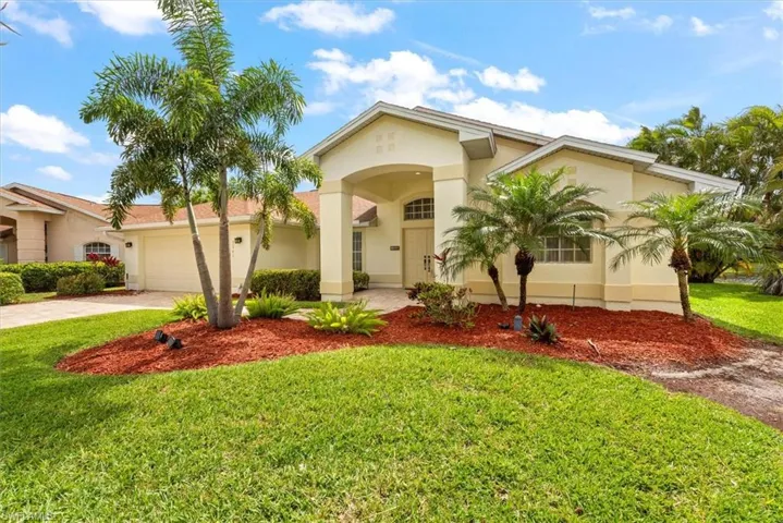 9241 Bramble Ct, Fort Myers, Florida 33919