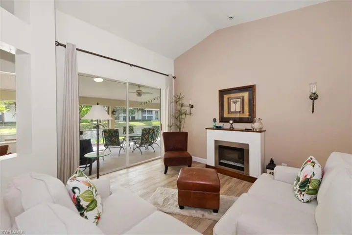 9241 Bramble Ct, Fort Myers, Florida 33919