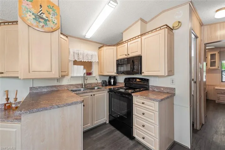 8571  Firwood  DR, Estero, FL 33928