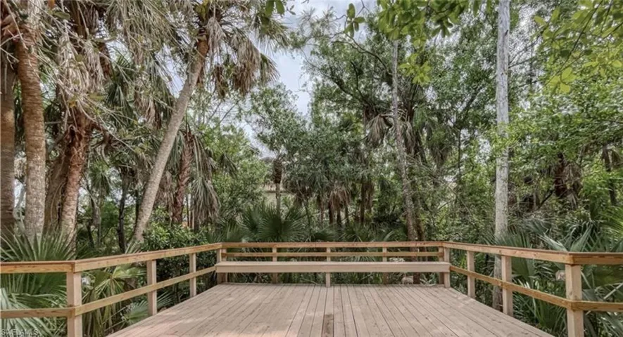 Rest area along nature trail