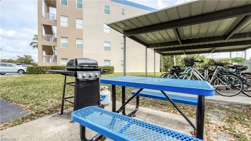 BBQ Area and Grill