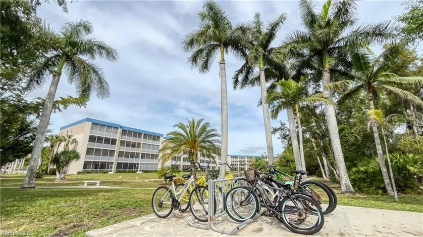 Community Bike Rack
