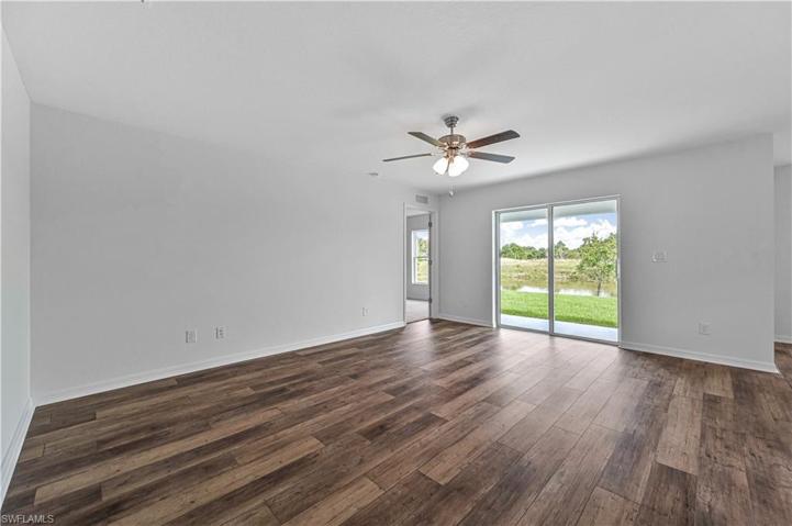 904  Arthur  ST, Immokalee, FL 34142