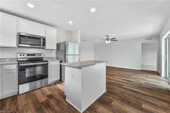 904  Arthur  ST, Immokalee, FL 34142