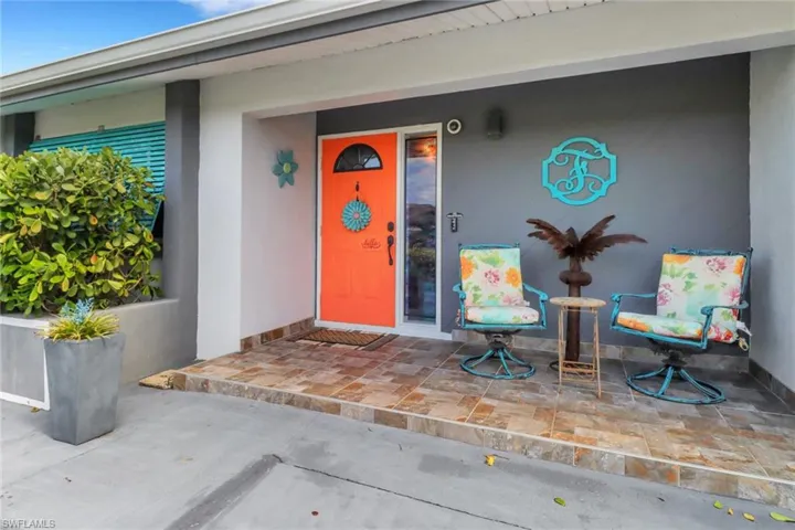 2709  Shelby  PKWY, Cape Coral, FL 33904