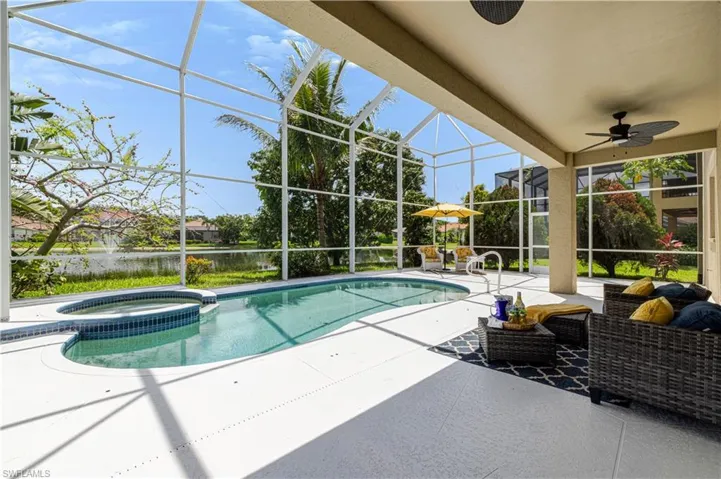 11141 Lakeland Cir, Fort Myers, Florida 33913