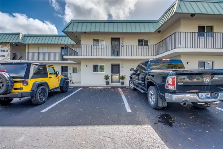 6725 Winkler Rd B-202, Fort Myers, Florida 33919