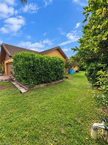 688 Morningmist Ln, Lehigh Acres, Florida 33974