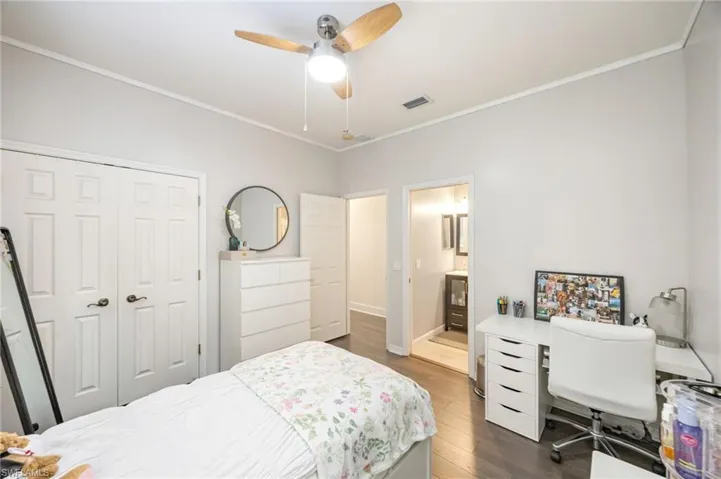 382  Burnt Pine  DR, Naples, FL 34119