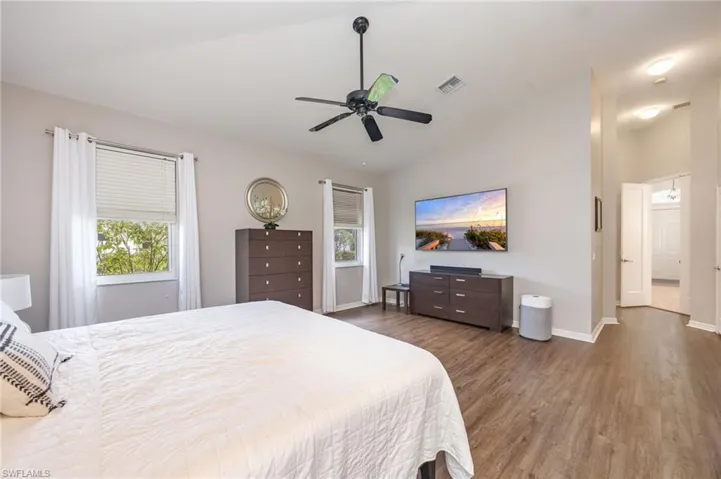 382  Burnt Pine  DR, Naples, FL 34119