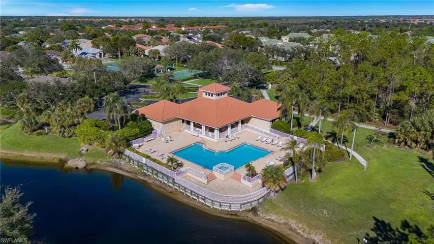 382  Burnt Pine  DR, Naples, FL 34119