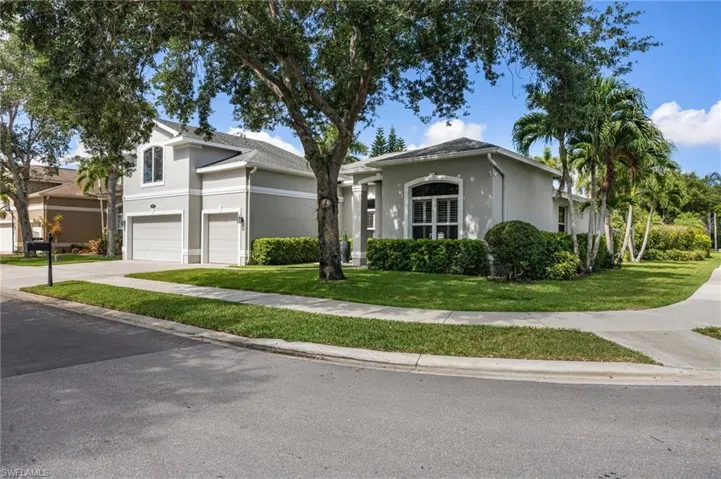 382  Burnt Pine  DR, Naples, FL 34119