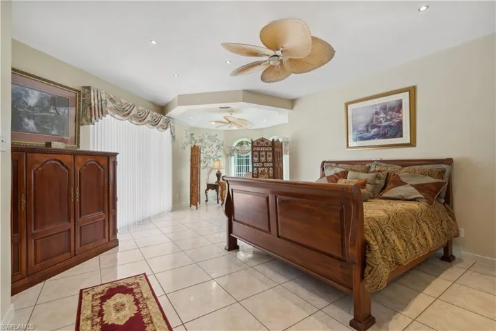 Spacious owners' suite