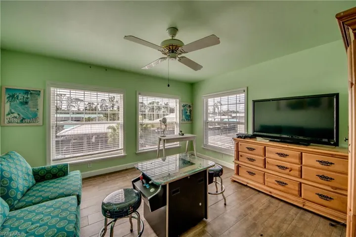 3579 Manatee DR, ST. JAMES CITY FL 33956
