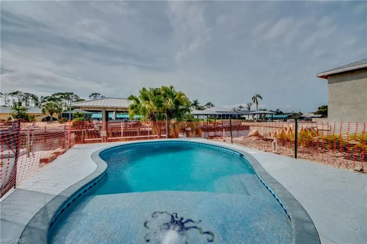 3579 Manatee DR, ST. JAMES CITY FL 33956