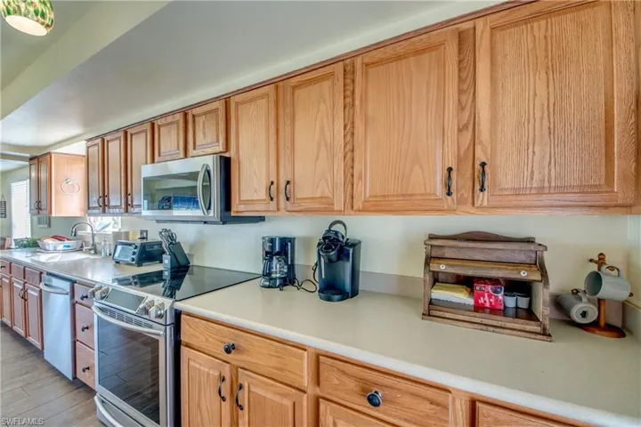 3579 Manatee DR, ST. JAMES CITY FL 33956