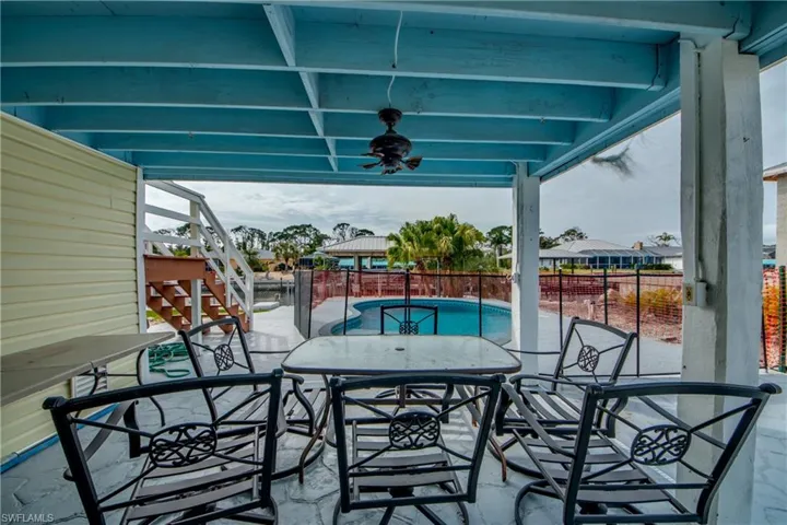 3579 Manatee DR, ST. JAMES CITY FL 33956