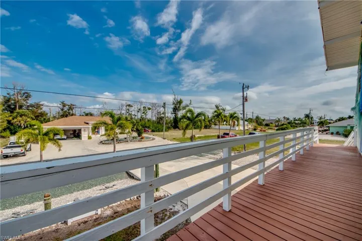 3579 Manatee DR, ST. JAMES CITY FL 33956