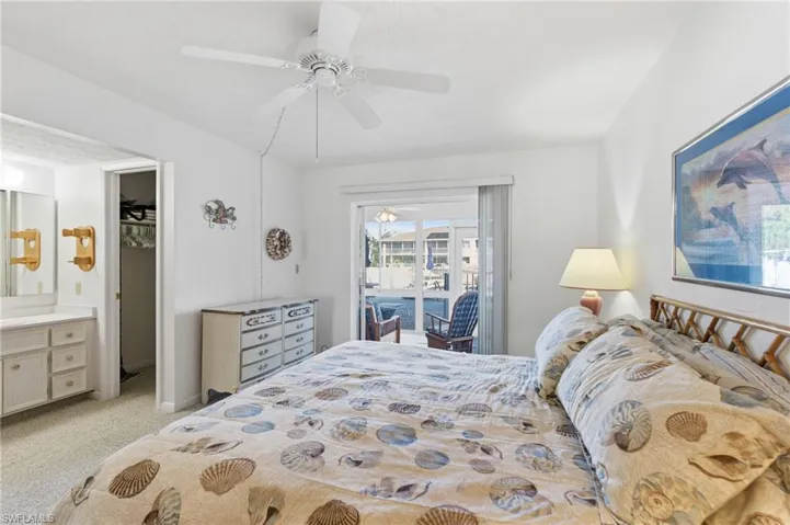 853 SE 46th  LN, Cape Coral, FL 33904