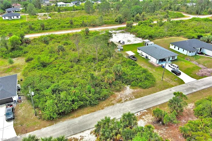 3209  74th W ST, Lehigh Acres, FL 33971