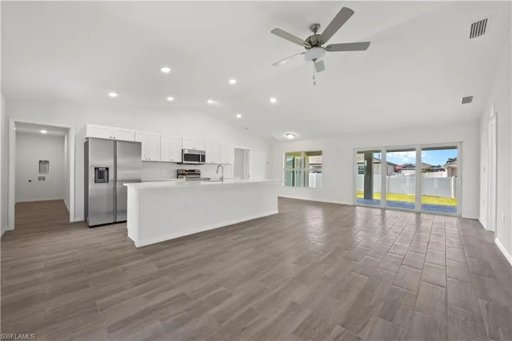 2200 NW 6th  ST, Cape Coral, FL 33993