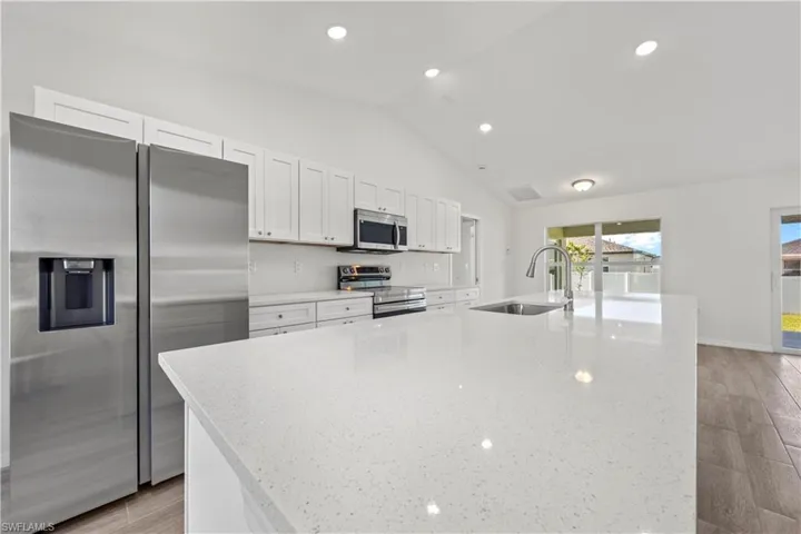 2200 NW 6th  ST, Cape Coral, FL 33993