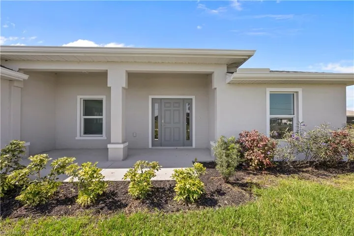 2200 NW 6th  ST, Cape Coral, FL 33993