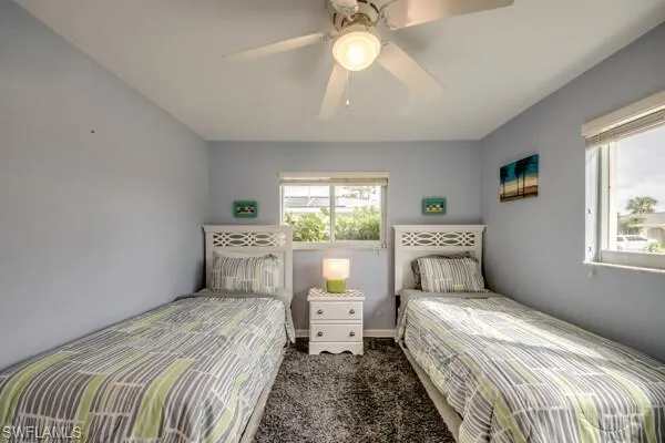 913 43rd TER, Cape Coral, FL 33904,224090746