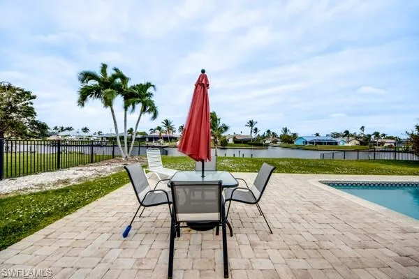 913 43rd TER, Cape Coral, FL 33904,224090746
