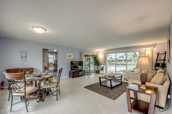 913 43rd TER, Cape Coral, FL 33904,224090746