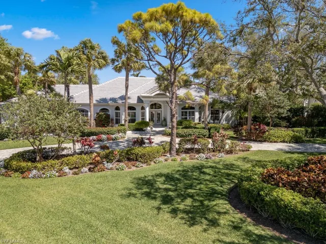 Surrounding community with a lawn