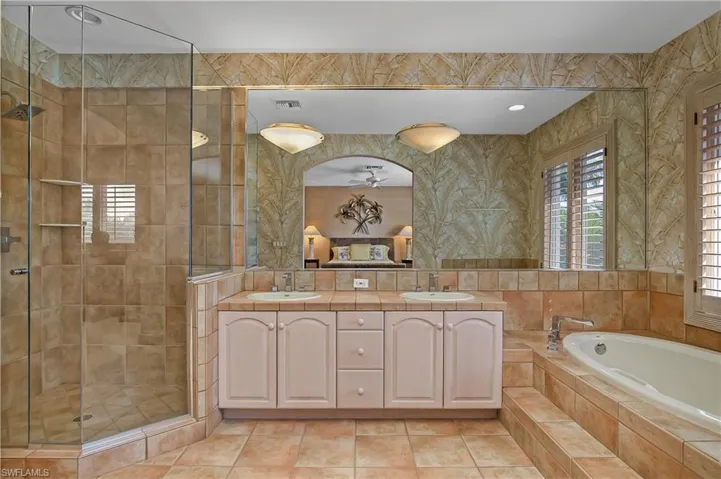 27201 Ibis Cove Ct, Bonita Springs, Florida 34134