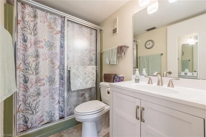1580 Pine Valley Dr 415, Fort Myers, Florida 33907