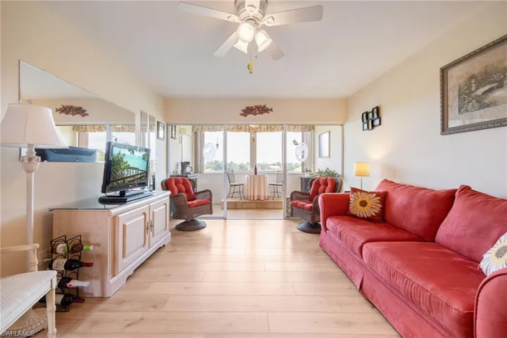 1580 Pine Valley Dr 415, Fort Myers, Florida 33907