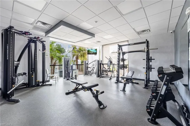1580 Pine Valley Dr 415, Fort Myers, Florida 33907