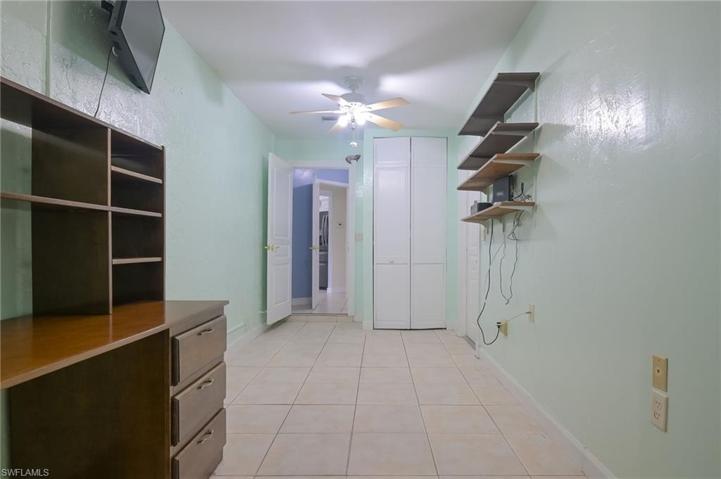 418 Glendale AVE, LEHIGH ACRES FL 33936