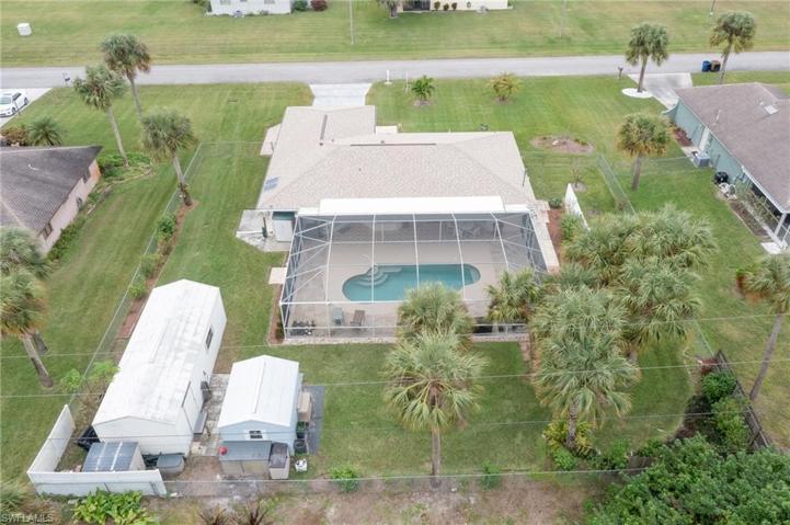 418 Glendale AVE, LEHIGH ACRES FL 33936