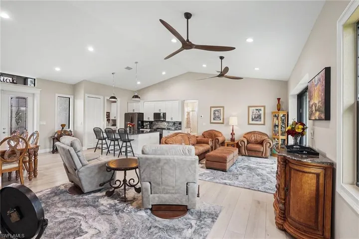 1479 Gateway Ln, Labelle, Florida 33935