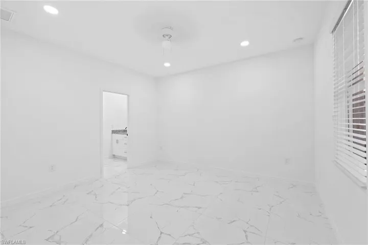2806  69th W ST, Lehigh Acres, FL 33971