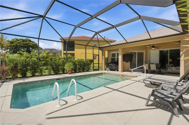 15081 Balmoral Loop, Fort Myers, Florida 33919