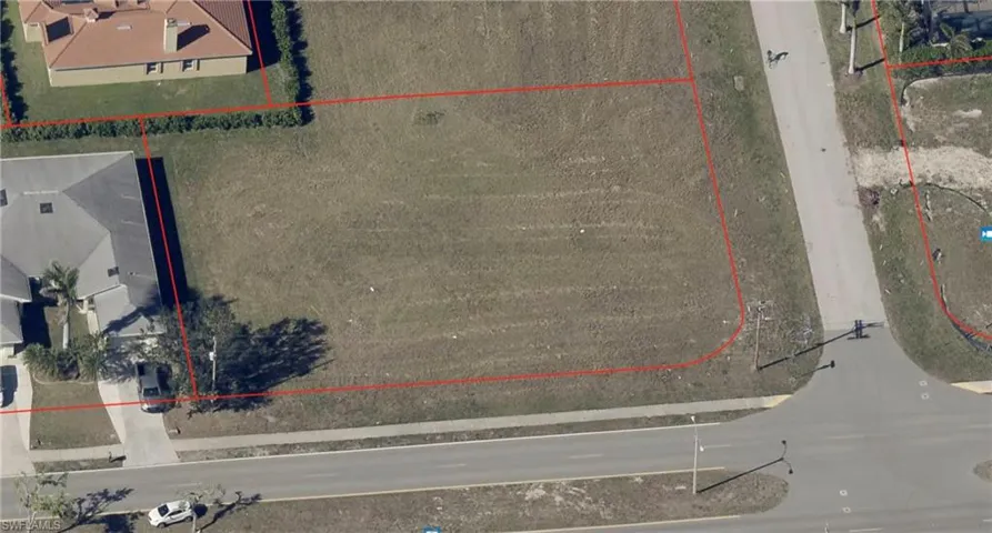 Aerial view of property's location with property boundaries highlighted