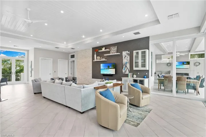 3890 Aloha Ln, Bonita Springs, Florida 34134