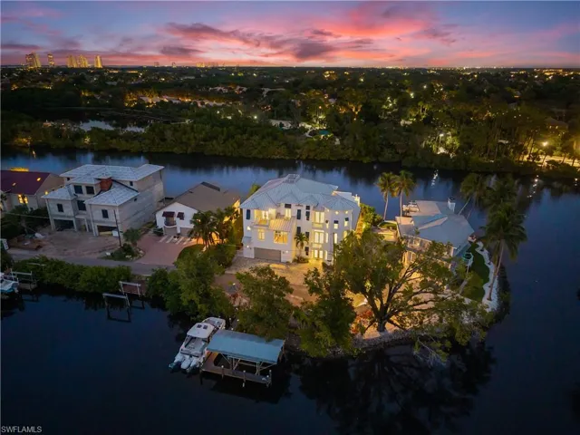 3890 Aloha Ln, Bonita Springs, Florida 34134